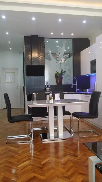 B&P Maine Street Apartments Budapest 0*,  Ungheria